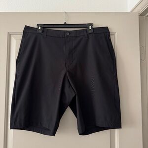 Lululemon Black Golf Casual/Dress Shorts 10 in inseam